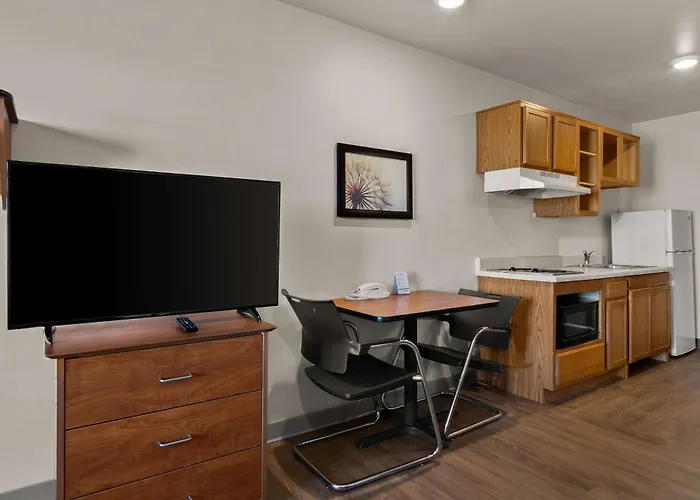 Hotel Woodspring Near 4*