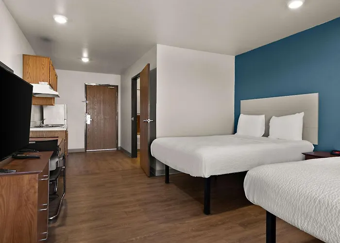 Hotel Woodspring Near Champaign